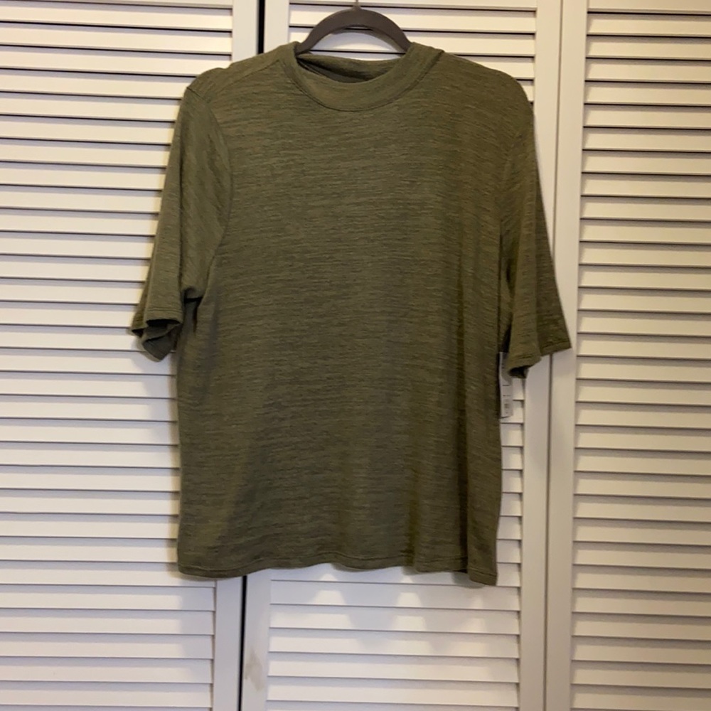 3/4 Sleeve Mock Neck Top